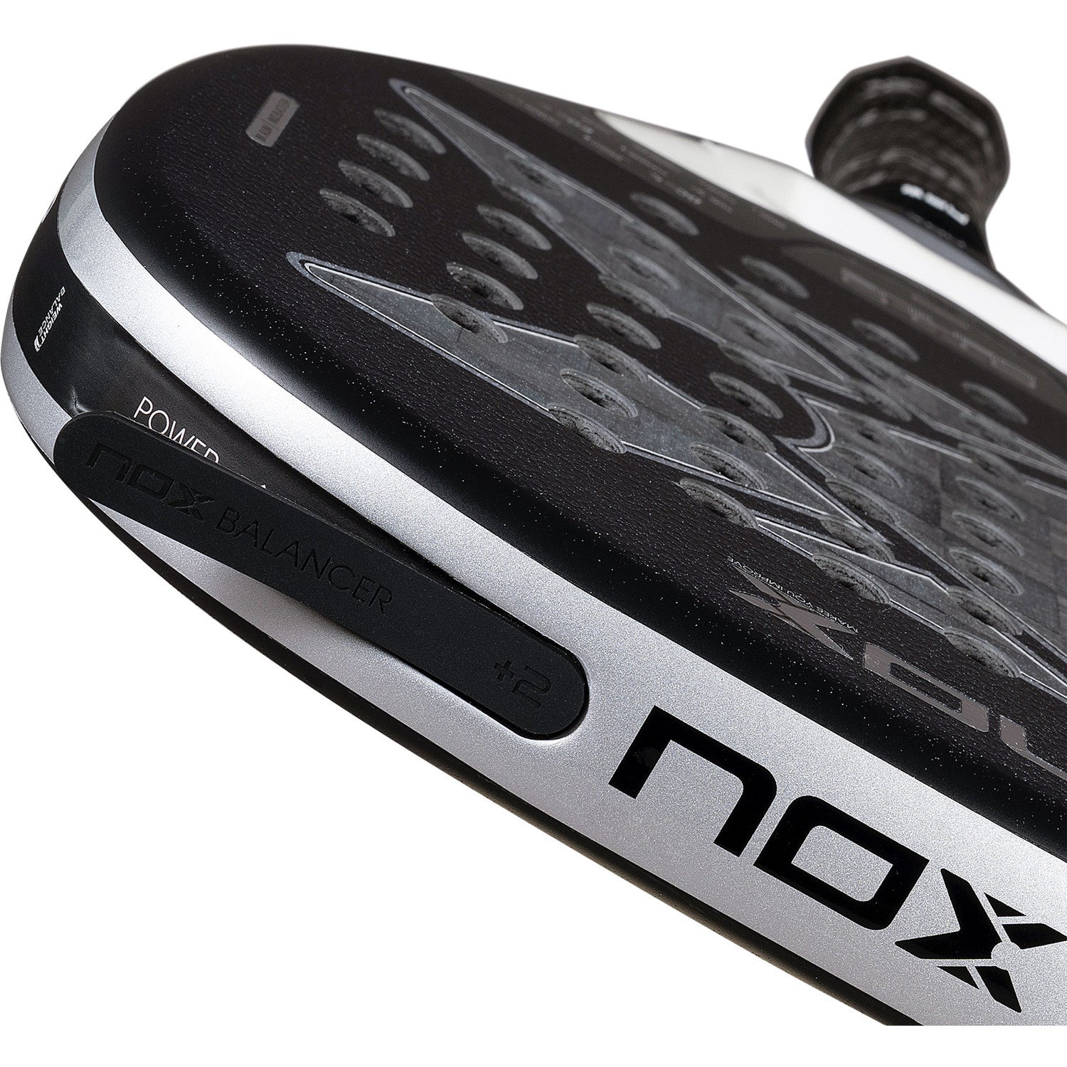 Nox AT10 Luxury Genius Attack 18K Alum 2026